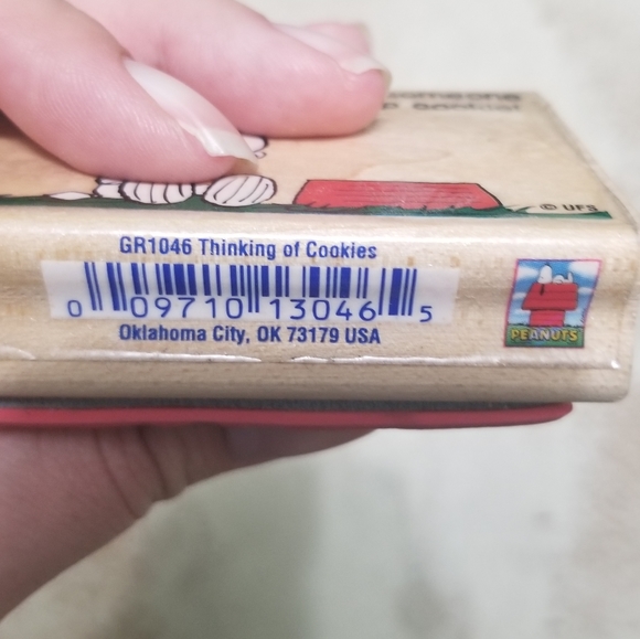 Thinking of cookies Snoopy stamp - Picture 5 of 6